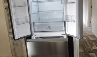 37 Jacob Rd, Belfast, ME 04915