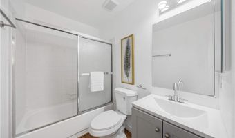 105 S Marguerita Ave A, Alhambra, CA 91801