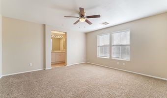 647 Moonlight Stroll St, Henderson, NV 89002