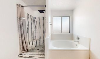 5312 Rock Way Ct, Albuquerque, NM 87114