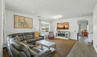 5058 Lake Circle Rd, Fallbrook, CA 92028