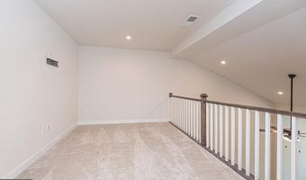 11029 AUGUSTA Ln 4, Berlin, MD 21811