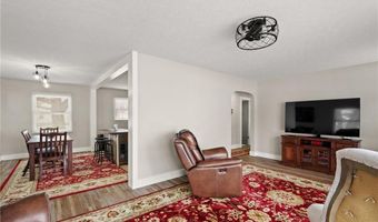 314 S 1st St, Austin, IN 47102