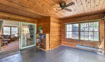 8906 138th Street Ct, Apple Valley, MN 55124