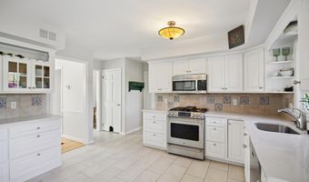 38 VAN DOREN Way, Belle Mead, NJ 08502