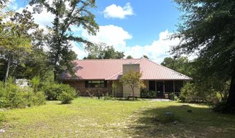 850 Gambier Dr, Alford, FL 32420