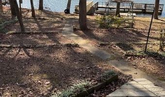 908 Lakeview Dr, Ashland, MS 38603