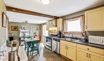 2066 Hinman Settler Rd, Brownington, VT 05860
