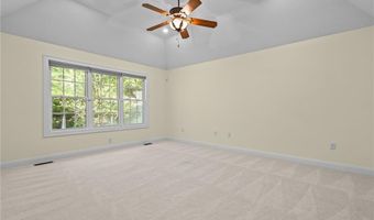125 West Rd, Cumberland, RI 02864
