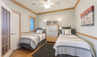 14 Iowa Street C5, Arnolds Park, IA 51331