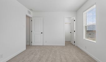 147 Peeps Ct, Adkins, TX 78101