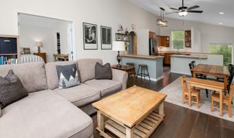 2485 Old Trail Rd B, Avon, CO 81620
