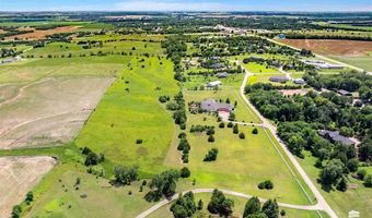 2448 Haven Dr, Abilene, KS 67410