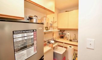 6153 SUMMER PARK Ln, Alexandria, VA 22315