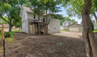 711 Clausen Ave, Albert Lea, MN 56007