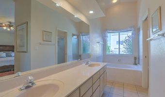 915 WIND RIVER St SE, Albuquerque, NM 87123