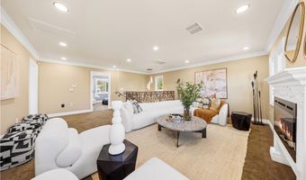 185 W Palm Dr, Arcadia, CA 91007