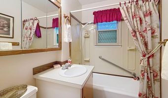 206 Cummings Ave, Buffalo, WY 82834