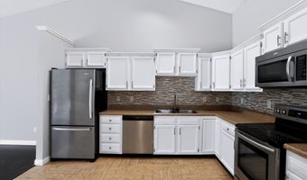 7246 Registry Dr, Indianapolis, IN 46217