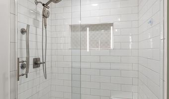 1734 Weatherstone Dr, Ann Arbor, MI 48108