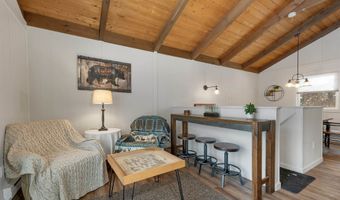 41 Tabor Cir, Albany, NH 03838