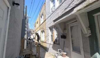8 Texas Ct, Atlantic City, NJ 08401
