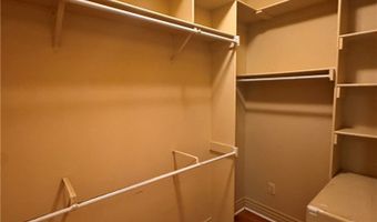 17 Miller Dr, Bella Vista, AR 72715