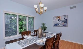 588 Green Rd, Ann Arbor, MI 48105