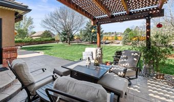 5925 Zinnia Ct, Arvada, CO 80004