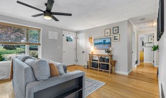 12 Arrowhead Rd, Bellingham, MA 02019