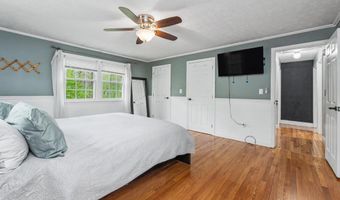 29 Old Sawmill Rd, Bedford, NH 03110