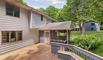 3355 Trading Post Trl S, Afton, MN 55001