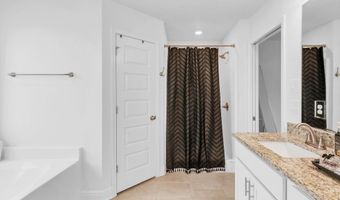 128 Cottage Ln, Atmore, AL 36502