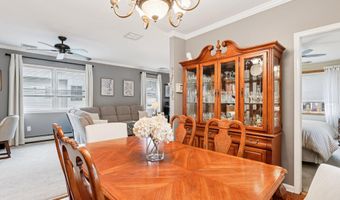 15 5th Ave, Avenel, NJ 07001