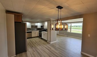 2110 N Indiana Ave, Auburn, IN 46706