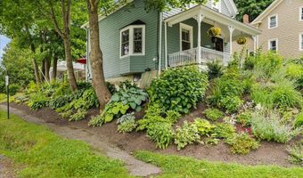 23 Commercial St, Belfast, ME 04915