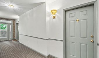 7718 LAFAYETTE FOREST Dr 176, Annandale, VA 22003