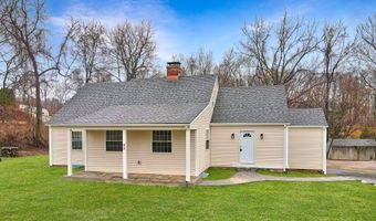 90 Battle St, Bristol, CT 06010