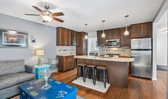 1810 N RIDGE Ave, Arlington Heights, IL 60004
