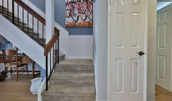 6854 Maple Leaf Dr, Carlsbad, CA 92011