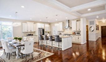 7313 BYRNELEY Ln, Annandale, VA 22003