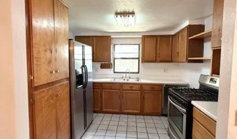 2203 Utah St, Carlsbad, NM 88220