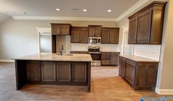 22947 Pin Oak Dr, Athens, AL 35613