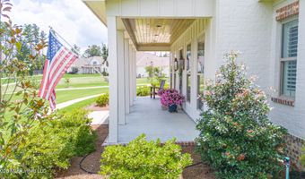 170 Fallen Oak Dr, Brandon, MS 39047