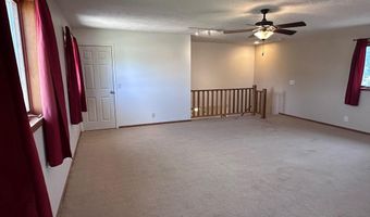 128 Mark St, Aurora, NE 68818