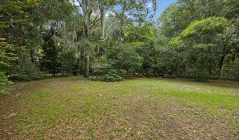 815 Sams Point Rd, Beaufort, SC 29907