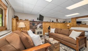 78 Hazen Rd, Bethlehem, NH 03574