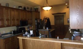 680 N Easton Dr, Angola, IN 46703