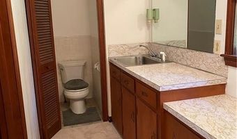 40 Aaron Ave Ave, Bristol, RI 02809