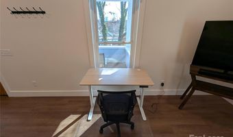 24 Woodrow Ave, Asheville, NC 28801